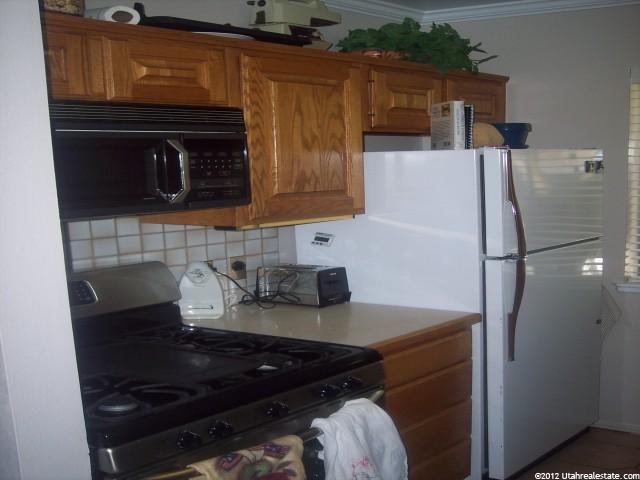17 E 400 N #24B, Bountiful, UT 84010 — photo 8