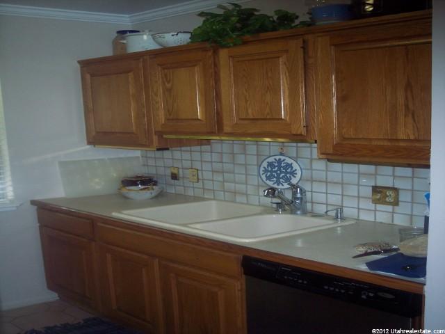 17 E 400 N #24B, Bountiful, UT 84010 — photo 10