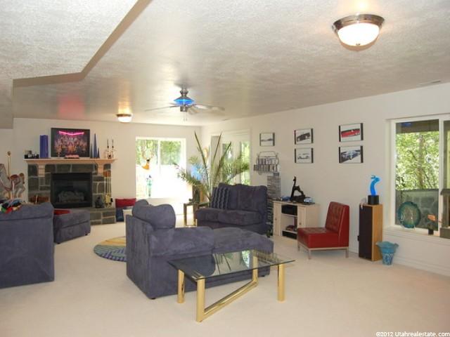 5258 Arapaho Dr, Ogden, UT 84403 — photo 9