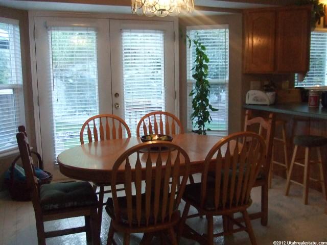 912 N 700 E, Centerville, UT 84014 — photo 3