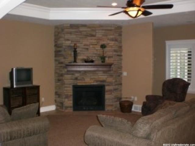 219 E 600 S, Kaysville, UT 84037 — photo 3