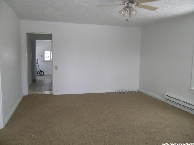 25 E Main St, Bicknell, UT 84715 — photo 4
