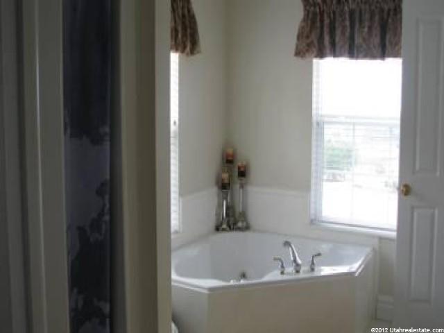 3220 N 1800 E, North Logan, UT 84341 — photo 8
