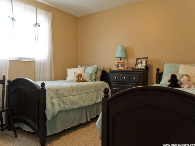 444 W 950 N, Centerville, UT 84014 — photo 10