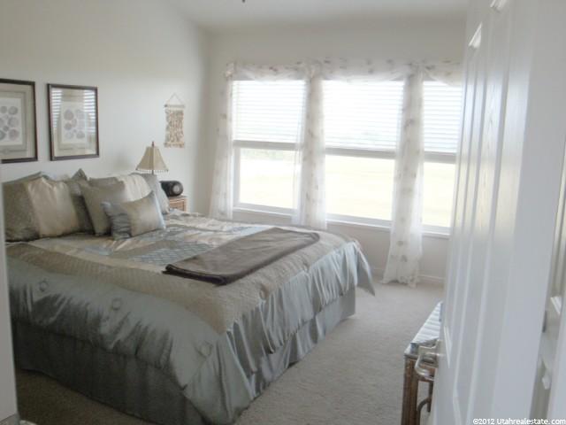 1020 E Wyndom Way, Layton, UT 84040 — photo 7