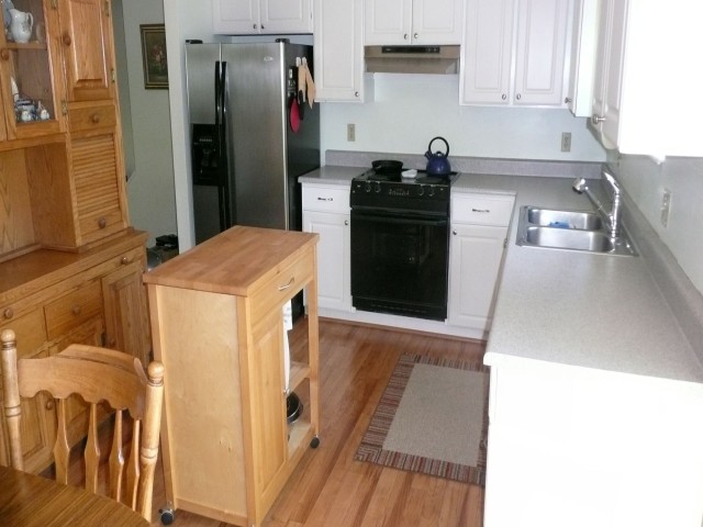 9526 Buttonwood Dr, Sandy, UT 84092 — photo 5