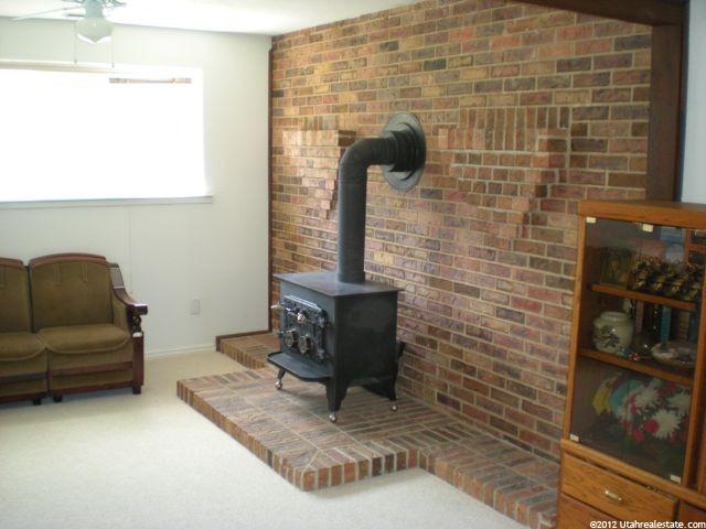 1368 W 1200 N, Layton, UT 84041 — photo 10