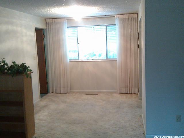 4253 S Porter Ave E, South Ogden, UT 84403 — photo 2