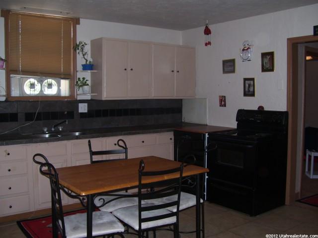 1016 W 800 N, Clinton, UT 84015 — photo 4