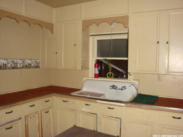 7173 N 10800 E, Lapoint, UT 84039 — photo 9