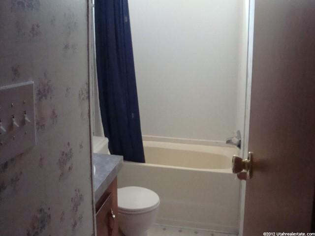150 E 800 S, Roosevelt, UT 84066 — photo 8