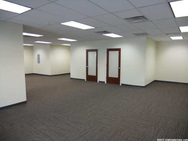 4525 S 2300 E, Holladay, UT 84117 — photo 11