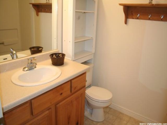 652 W 800 N #99, Clinton, UT 84015 — photo 8
