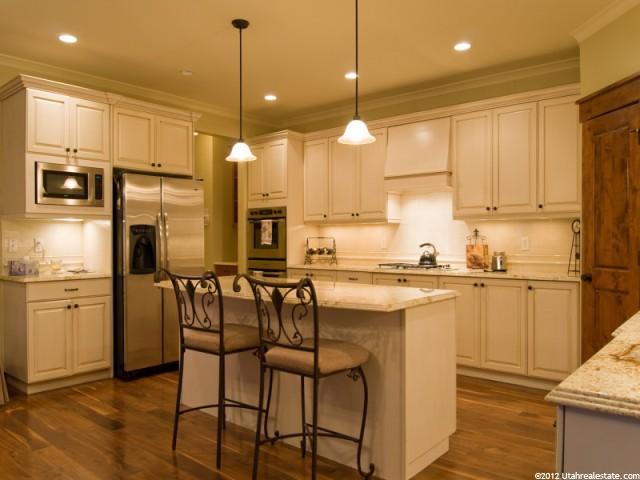 4468 S 2300 E, Holladay, UT 84124 — photo 5