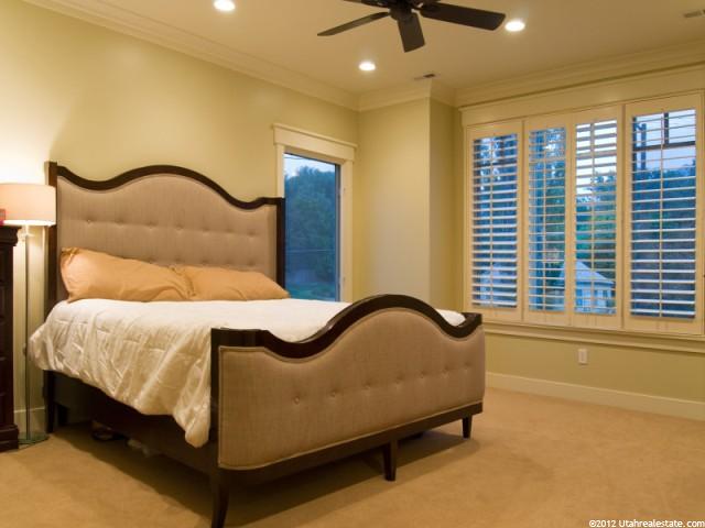 4468 S 2300 E, Holladay, UT 84124 — photo 8