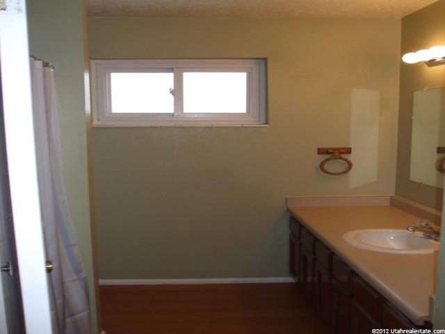 256 E 2520 N, North Logan, UT 84341 — photo 10