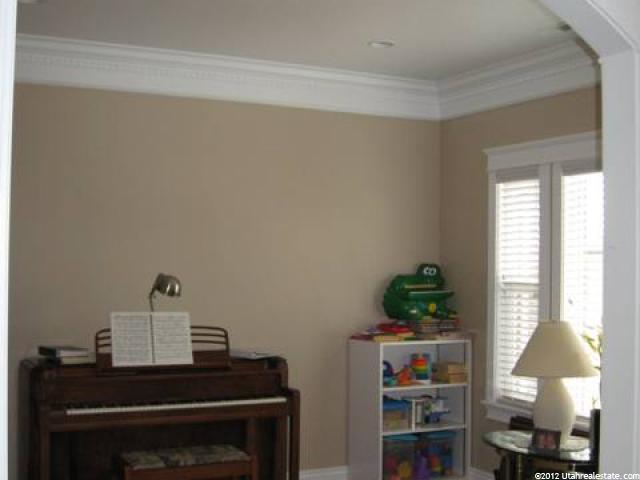 823 W 3225 N, Pleasant View, UT 84414 — photo 3