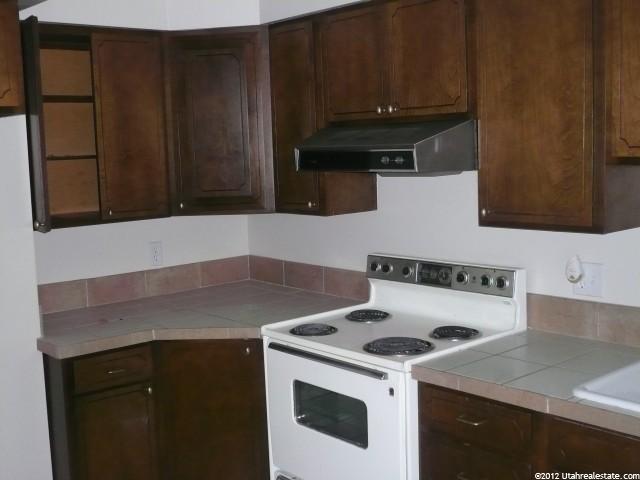 673 W Lamplighter Way, Riverdale, UT 84405 — photo 3