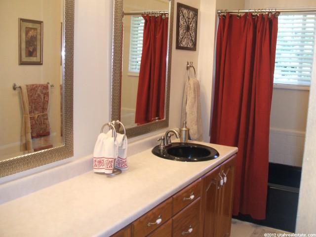 10391 S Hwy 165, Paradise, UT 84328 — photo 9