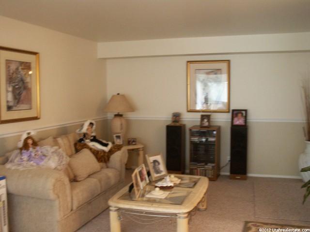 2352 Chateau Dr, Roy, UT 84067 — photo 6