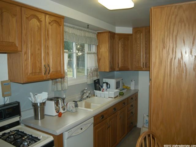 92 E 3000 S, Bountiful, UT 84010 — photo 7