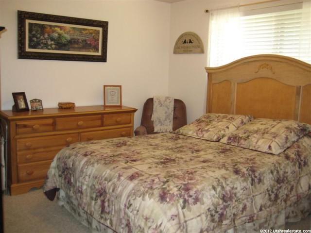 1226 N 450 W, Sunset, UT 84015 — photo 6
