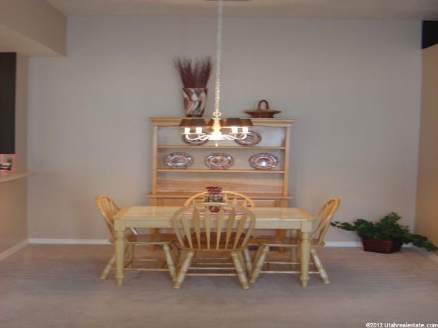 921 S Courtyard Ln, Centerville, UT 84014 — photo 3