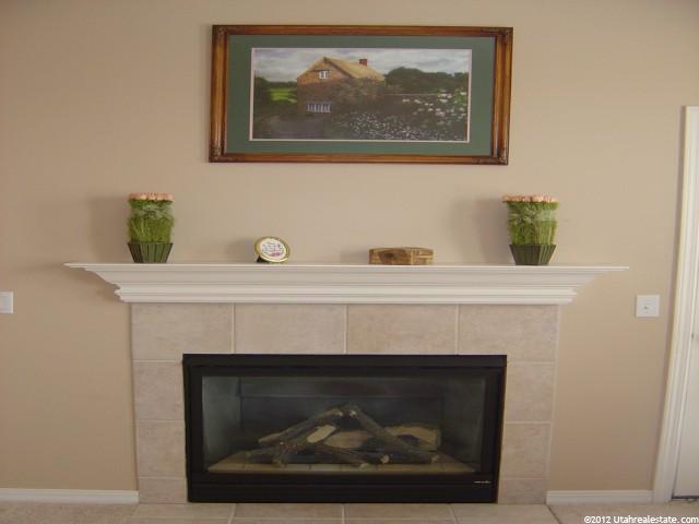 921 S Courtyard Ln, Centerville, UT 84014 — photo 5