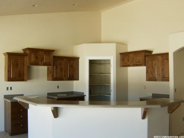 1789 E Kay Ln S, South Weber, UT 84405 — photo 3