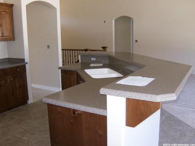1789 E Kay Ln S, South Weber, UT 84405 — photo 5