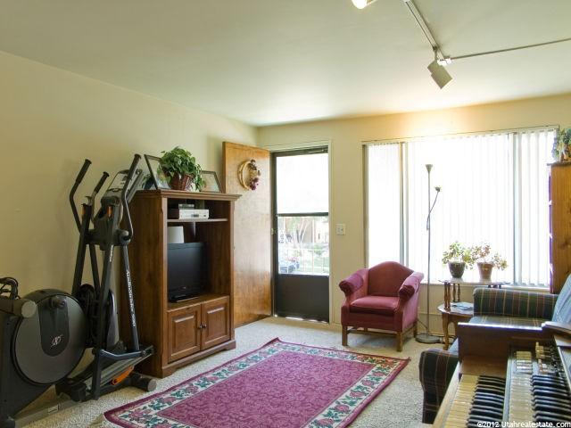 181 E 5460 S #1, Murray, UT 84107 — photo 2
