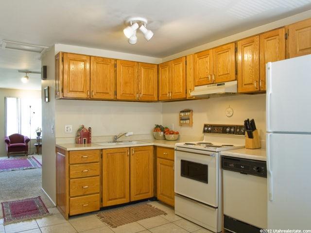 181 E 5460 S #1, Murray, UT 84107 — photo 4