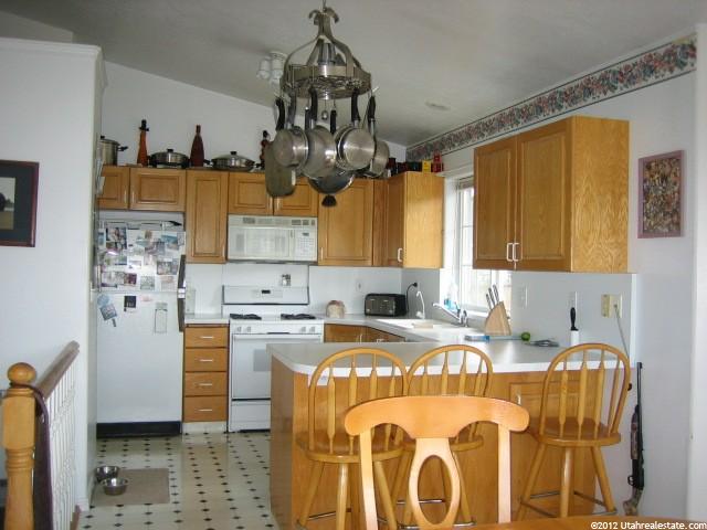 225 W 100 N, Providence, UT 84332 — photo 2