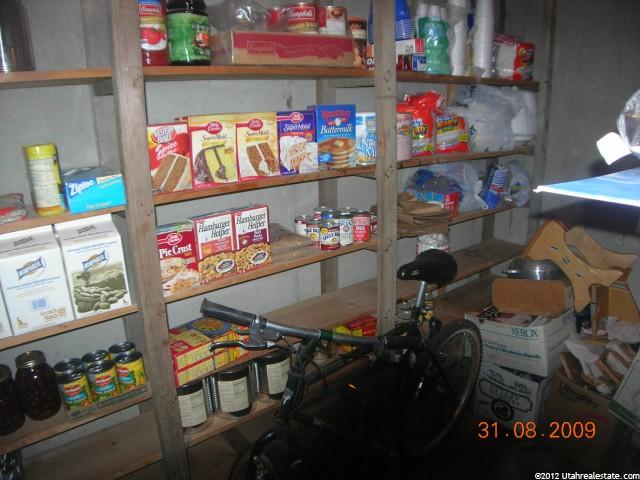 949 N 100 W, Tremonton, UT 84337 — photo 10