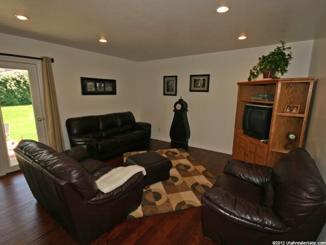 16 Winding Way, Logan, UT 84321 — photo 3