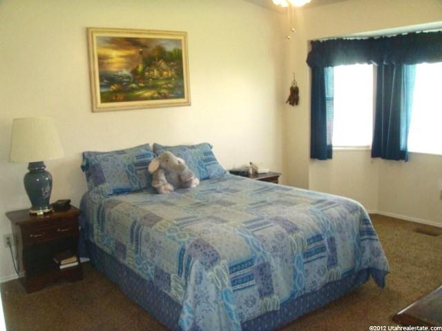 4974 S 3325 W, Roy, UT 84067 — photo 5