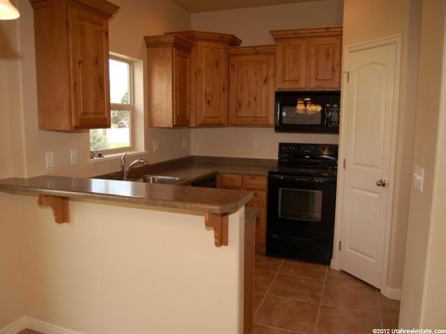 1005 N 740 W, Centerville, UT 84014 — photo 3