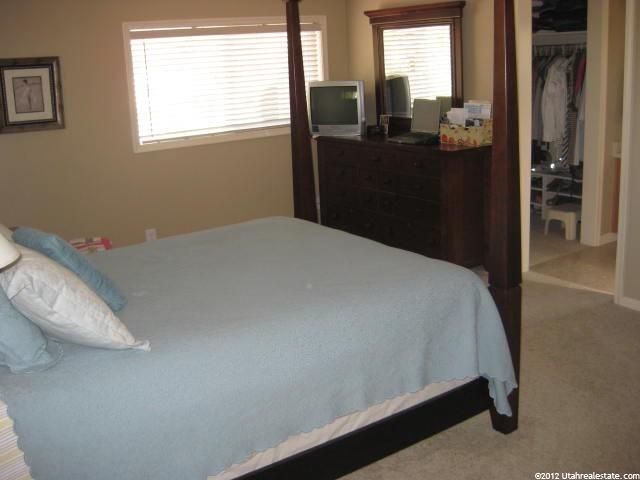 474 E 400 S, River Heights, UT 84321 — photo 10