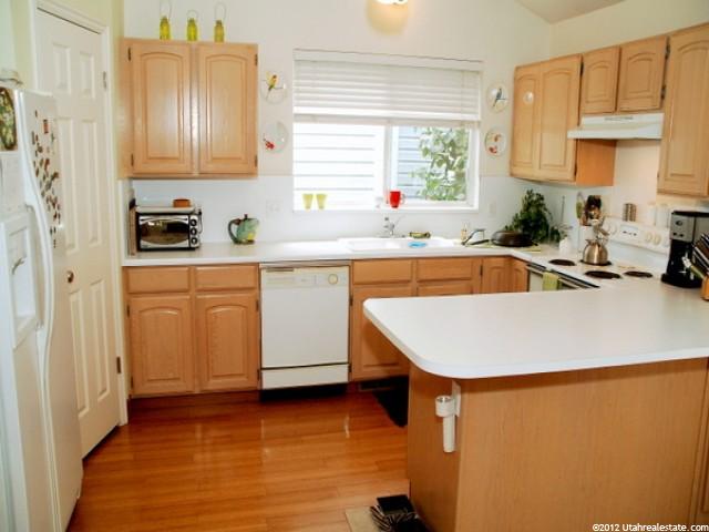 578 E Downing St, Midvale, UT 84047 — photo 4