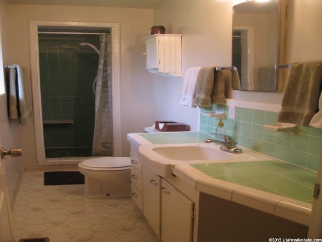 175 W Lester Ave, Murray, UT 84107 — photo 7