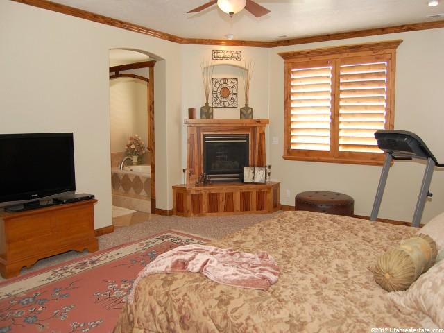 903 W 2920 S, Syracuse, UT 84075 — photo 7