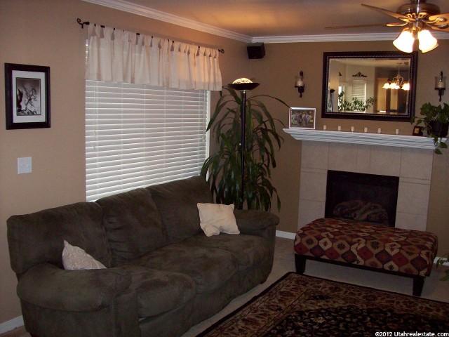 733 E 2000 S, Clearfield, UT 84015 — photo 2