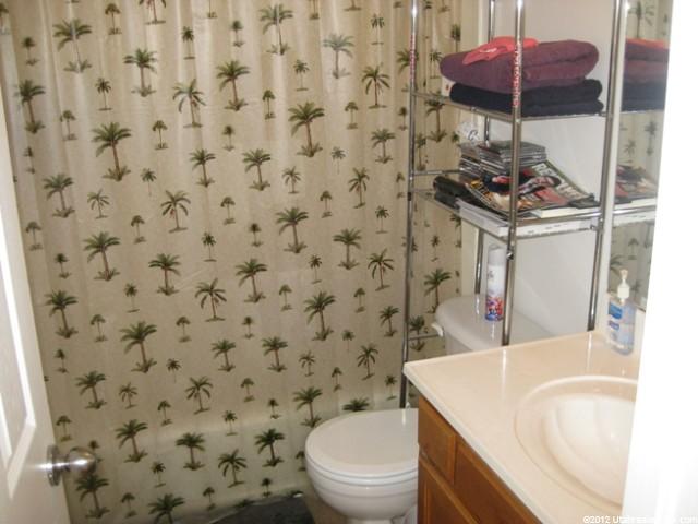 1132 W 2400 N, Clinton, UT 84015 — photo 3