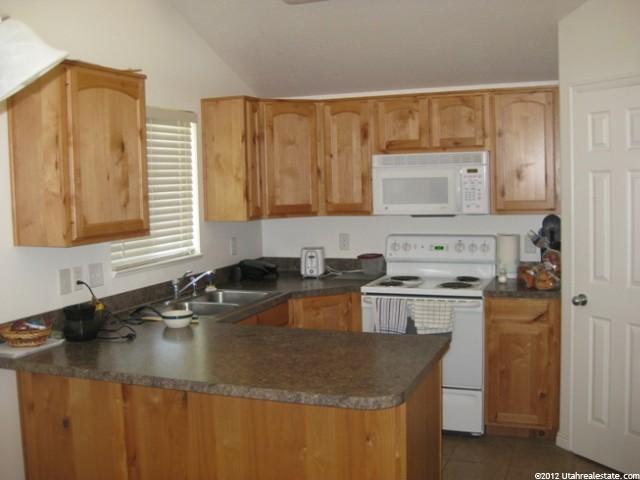 1132 W 2400 N, Clinton, UT 84015 — photo 7