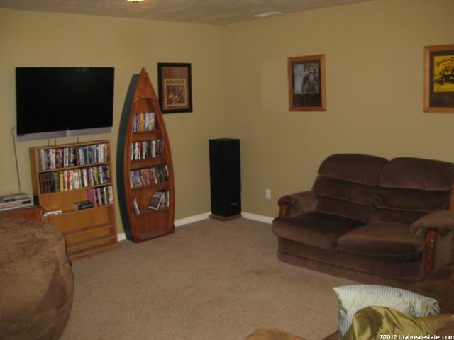 1132 W 2400 N, Clinton, UT 84015 — photo 8