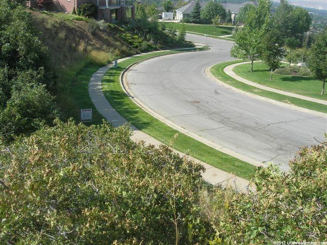 1868 Stone Hollow Dr, Bountiful, UT 84010 — photo 4
