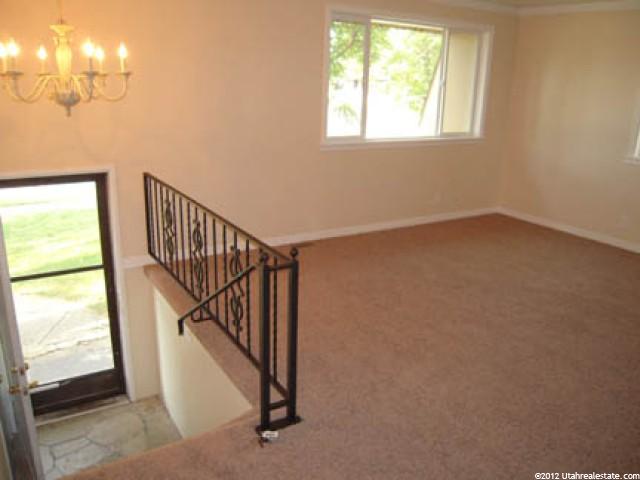 686 E 900 N, Layton, UT 84041 — photo 2