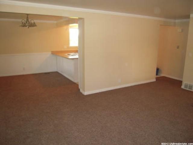 686 E 900 N, Layton, UT 84041 — photo 3