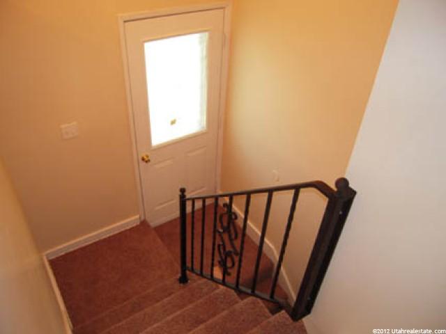 686 E 900 N, Layton, UT 84041 — photo 9