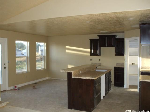 2822 S 350 W, Vernal, UT 84078 — photo 4